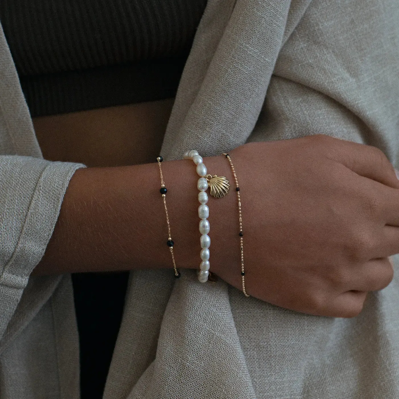 Delicate Bead Bracelet - Black