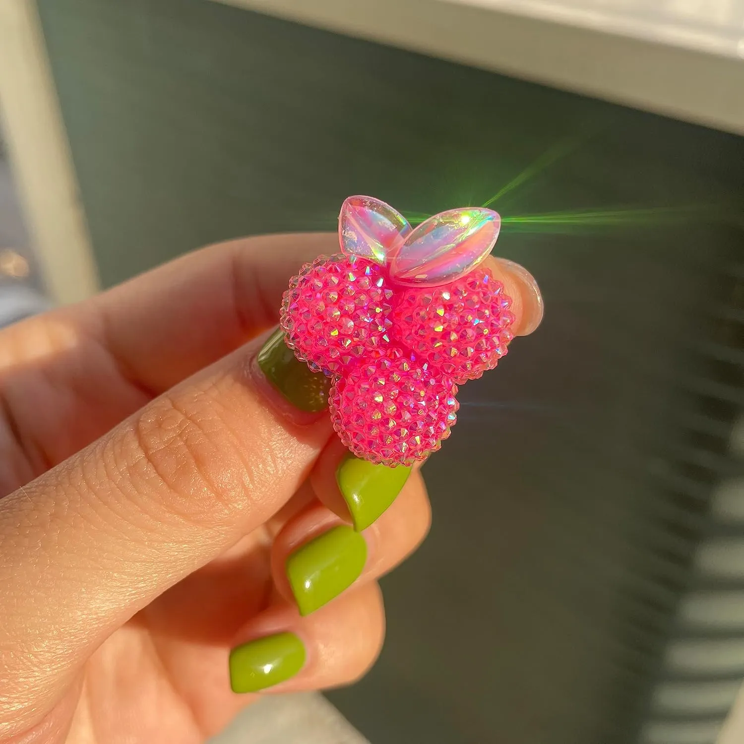 dntt Cute bling Shoe Charms for Girls Cute Shoe Charms for Adults Teens Kids Kawaii Shoe Decoration Charms for Clog Sandals Birthday Party Gift