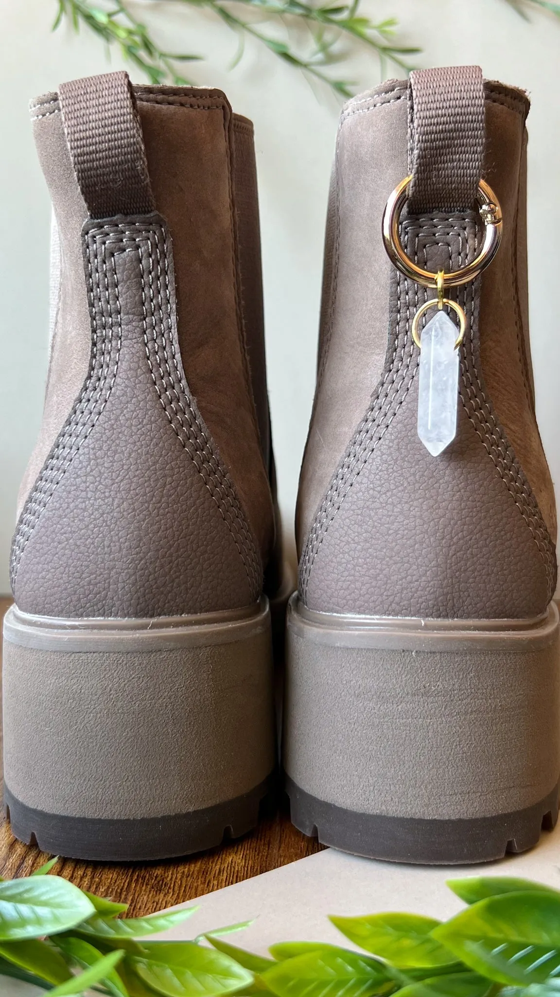 Vertical Crystal Point Boot Charm, Pull Loop Shoe Accessory, Crystal Shoe Keychain