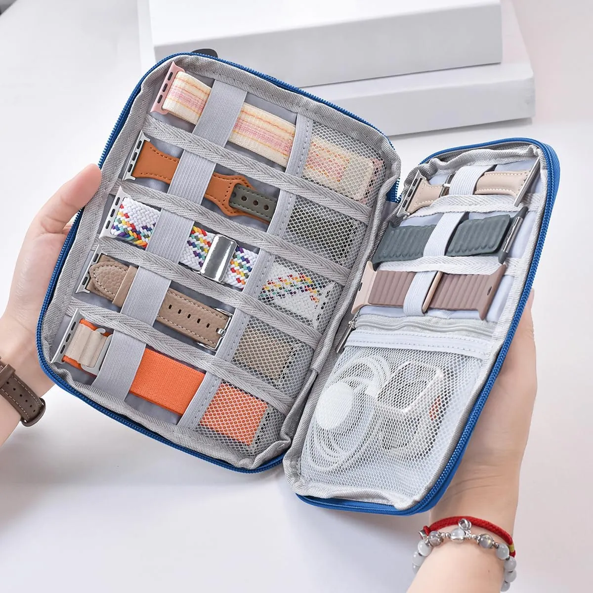 Watch Band Organizer, Watch Band Storage Case, Waterproof Smart Watch Band Organiser Case, Travel Organiser Bag for Watch Bands for Bands and Accessories,Watch Band Pin,Cable,Earphones (Blue)
